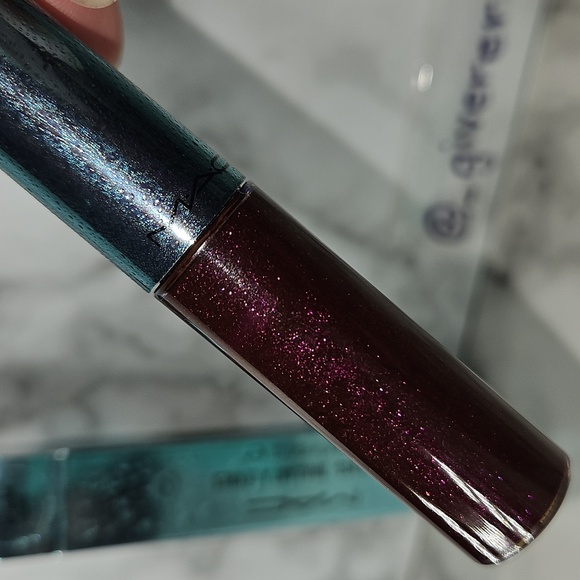 LNIB MAC MODERN LURE ALLURING AQUATIC LIPGLASS ORIGINAL FORMULA LARGER SIZE! - Picture 4 of 16